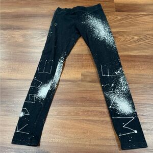Rogue & Wolf Galaxy Leggings Womens XS Black I Need More Space Astronaut Print